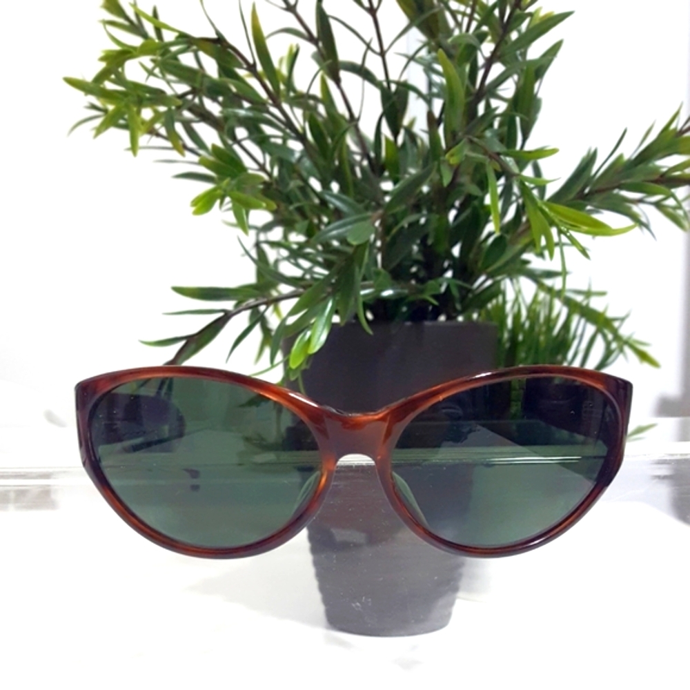 Vintage DKNY Junior Sunglasses🌾Green Lenses